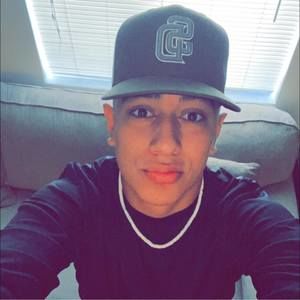 Meet your Posher, Diego